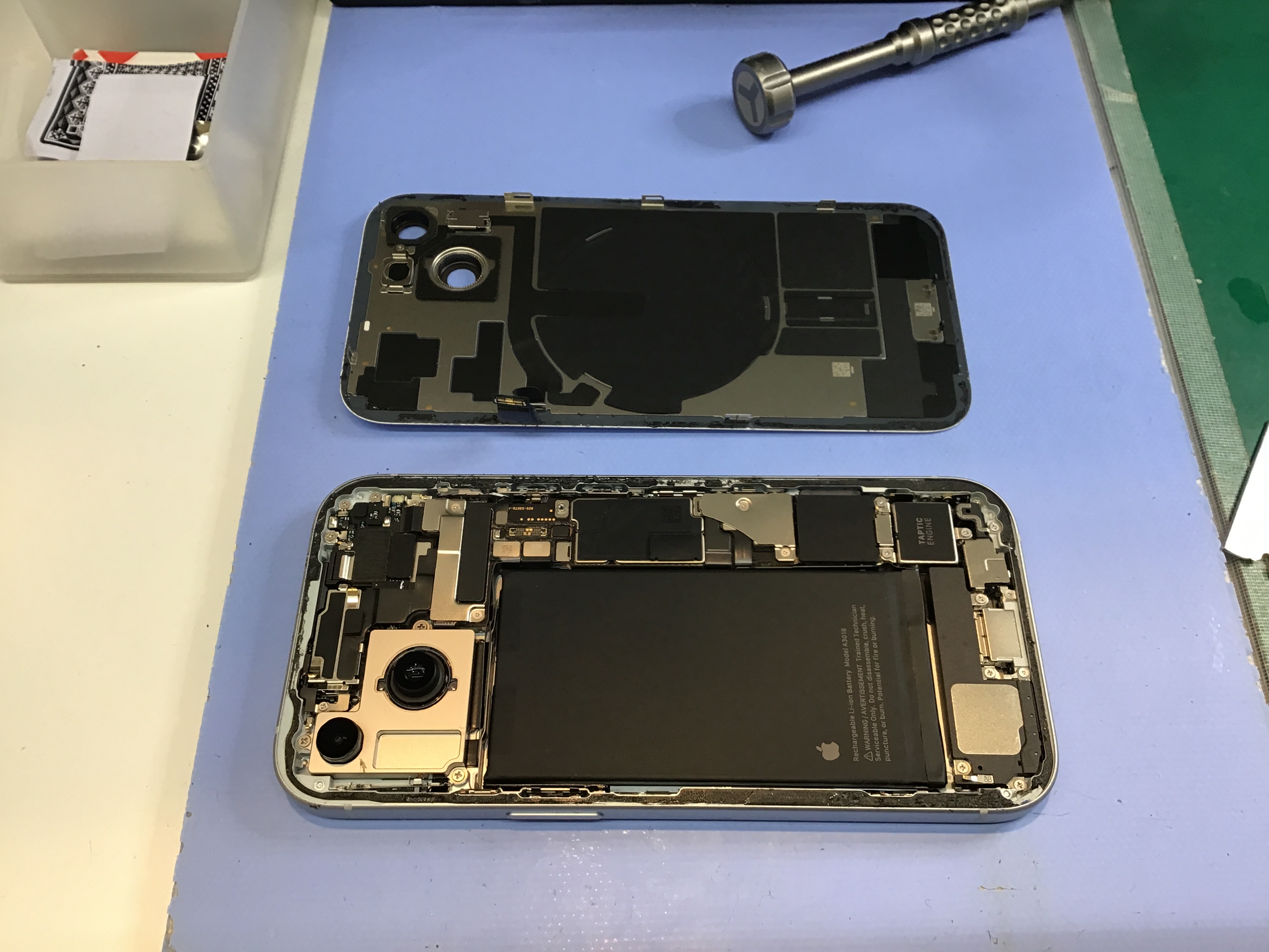 iPhone15のバッテリー交換は、データそのまま・即日修理のスマホ修理工房京王聖蹟桜ヶ丘ショッピングセンターB館店へ！